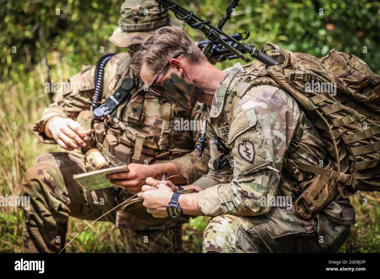 SCHOFIELD BARRACKS, Hawaii Soldiers from 211 Field Artillery, 25th