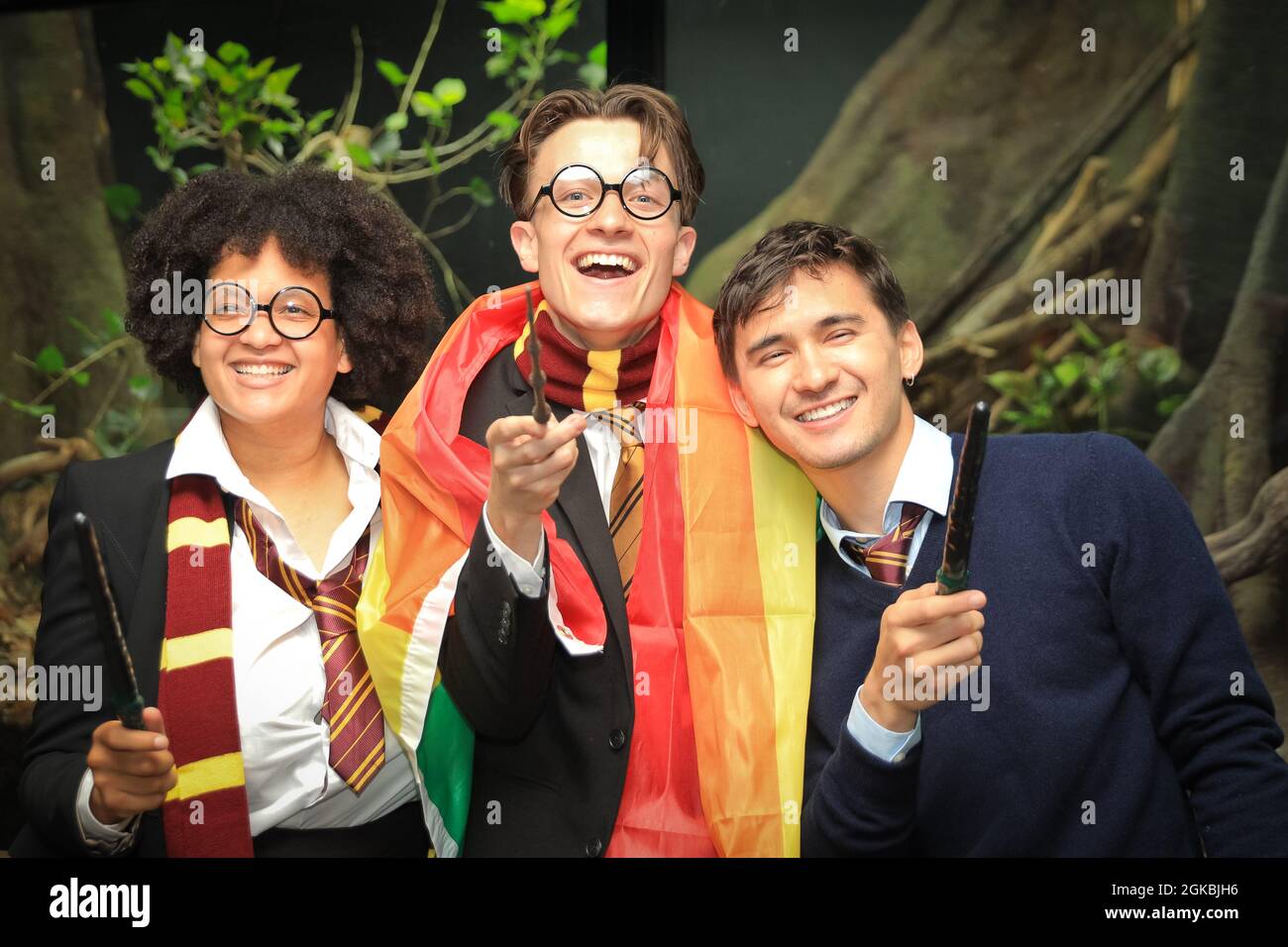 London, UK. 14th Sep, 2021. The acclaimed original cast of ‘Dumbledore Is So Gay' will be returning to serve Harry Potter nostalgia at The Pleasance Theatre this month (Sep 21-26). For the photocall they gather at ZSL London Zoo's Reptile House, an iconic spot from Harry Potter and the Philosopher's Stone, in costumes that celebrate the central character Jack's super-fan status. Reuniting to tell this optimistic story of self-love and friendship are actors Alex Britt as Jack, Max Percy as Ollie/Martin and Charlotte Dowding as Gemma/Sally/Madame DuBois. Credit: Imageplotter/Alamy Live News Stock Photo