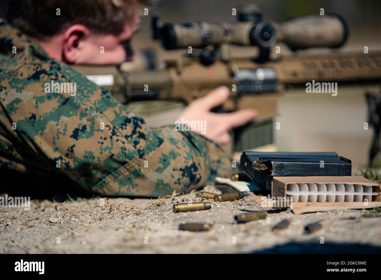 M40a6 sniper rifle hi-res stock photography and images - Alamy