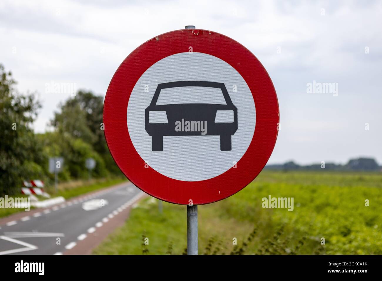 No entry for cars sign before a speed sluice gate Stock Photo