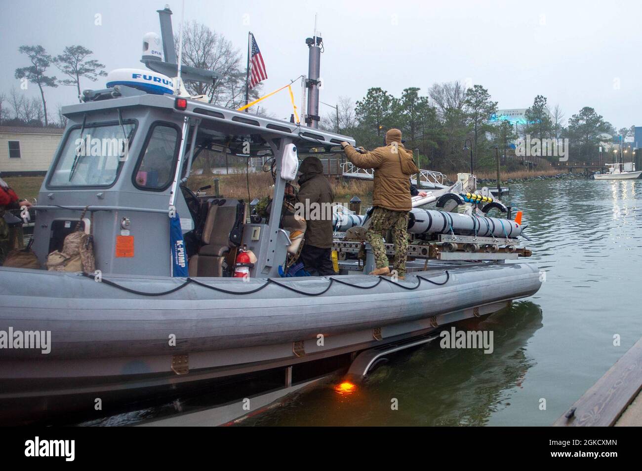 210316NAP1761015 VIRGINIA BEACH, Va. (March 16, 2021) Sailors