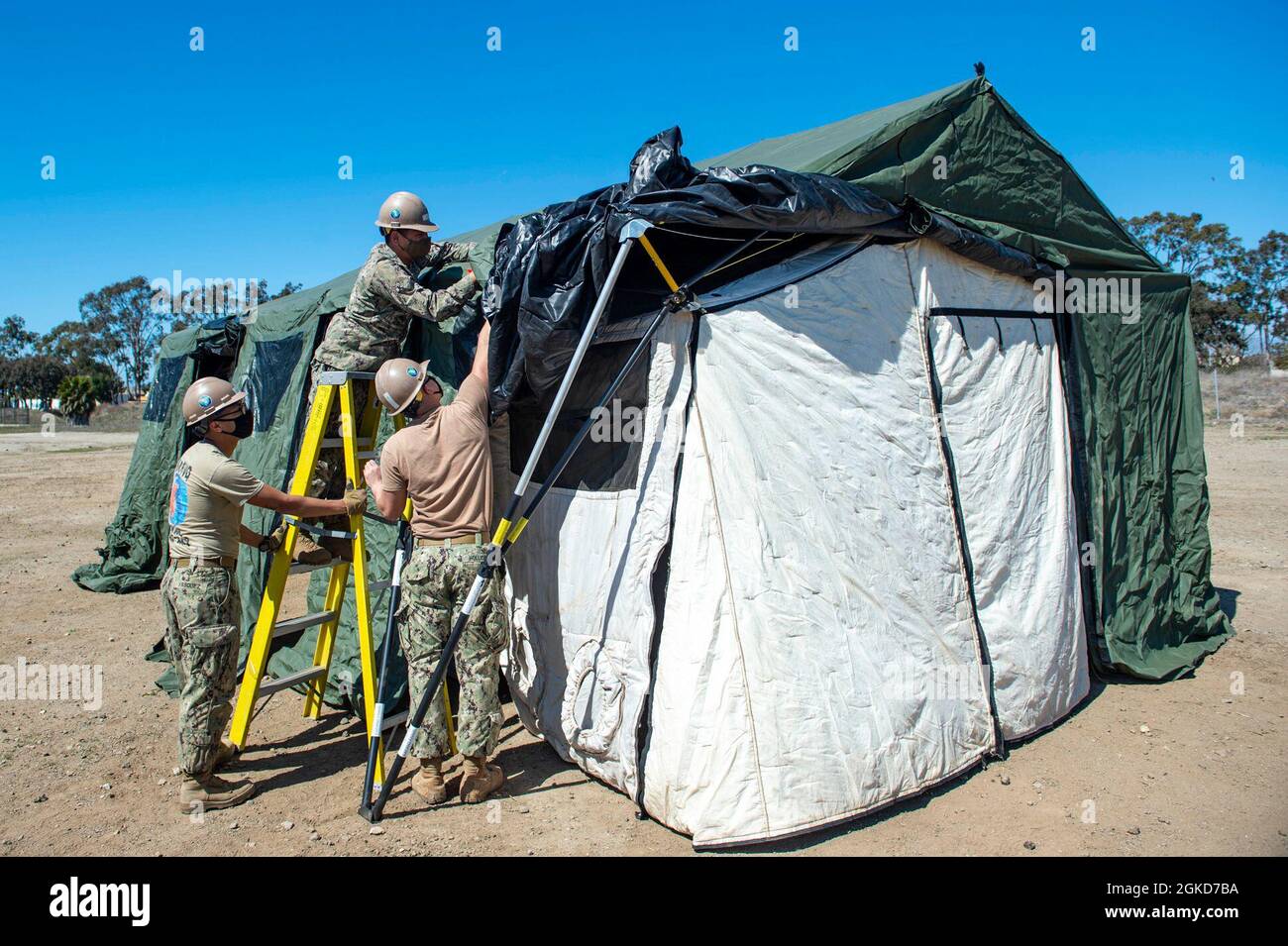 Command post tent hi-res stock photography and images - Alamy