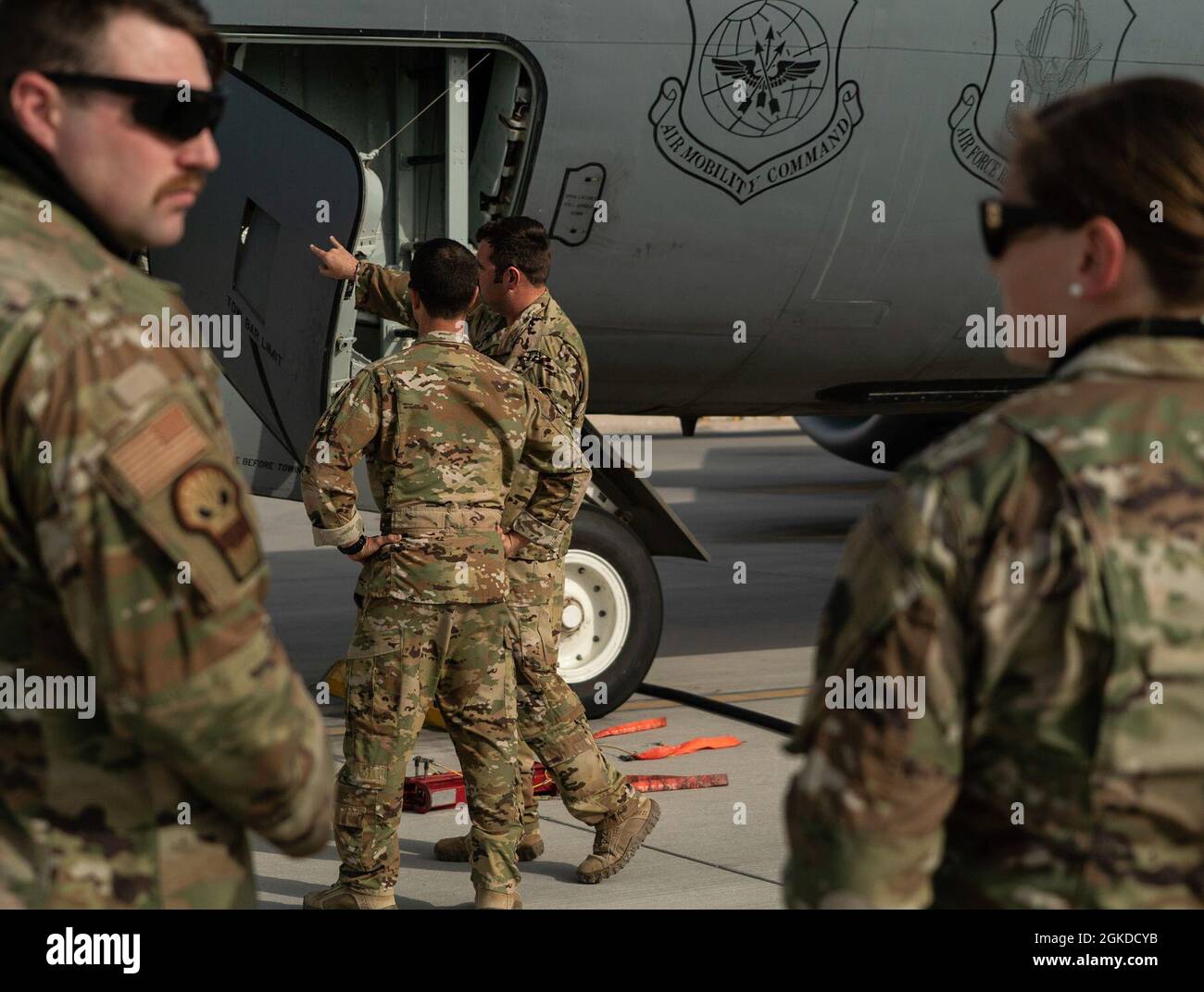 Two U.S. Air Force KC-135 Stratotanker aircraft crew members assigned ...
