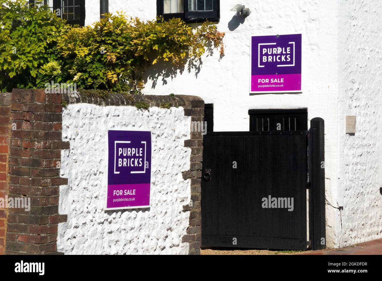 A property / house For Sale with the online / on line estate agent