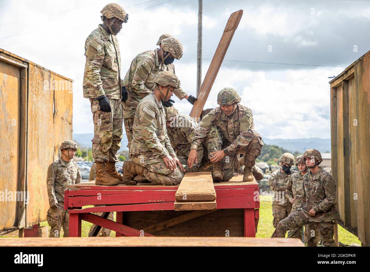 Soldiers from the 25th Combat Aviation Brigade, 25th Infantry Division