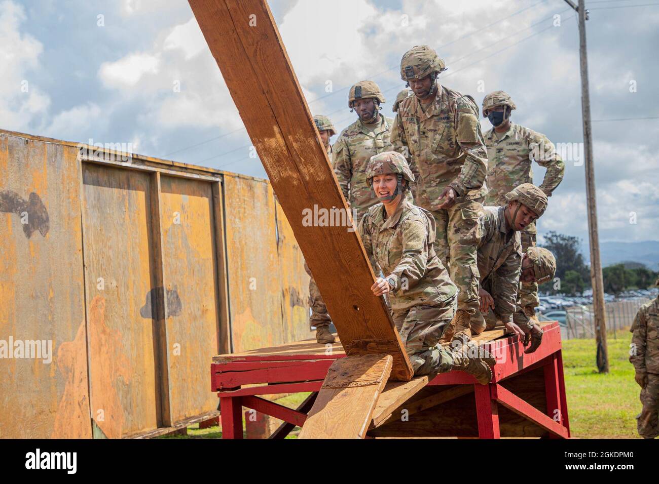 Soldiers from the 25th Combat Aviation Brigade, 25th Infantry Division