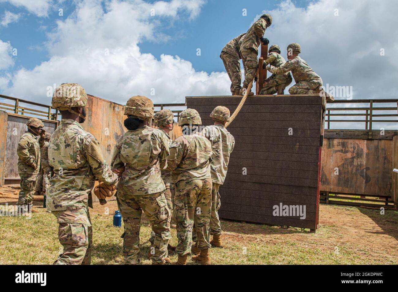 Soldiers from the 25th Combat Aviation Brigade, 25th Infantry Division