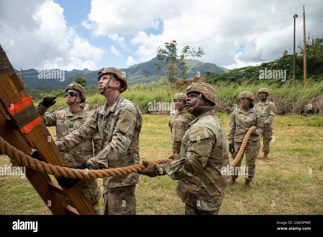 Soldiers from the 25th Combat Aviation Brigade, 25th Infantry Division