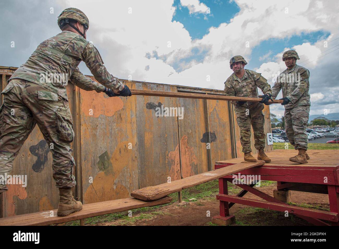 Soldiers from the 25th Combat Aviation Brigade, 25th Infantry Division