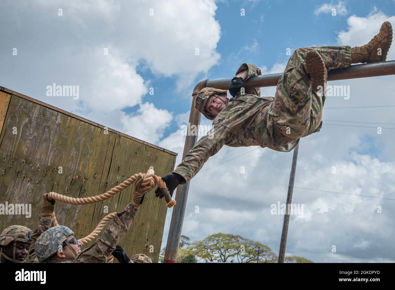 Soldiers from the 25th Combat Aviation Brigade, 25th Infantry Division