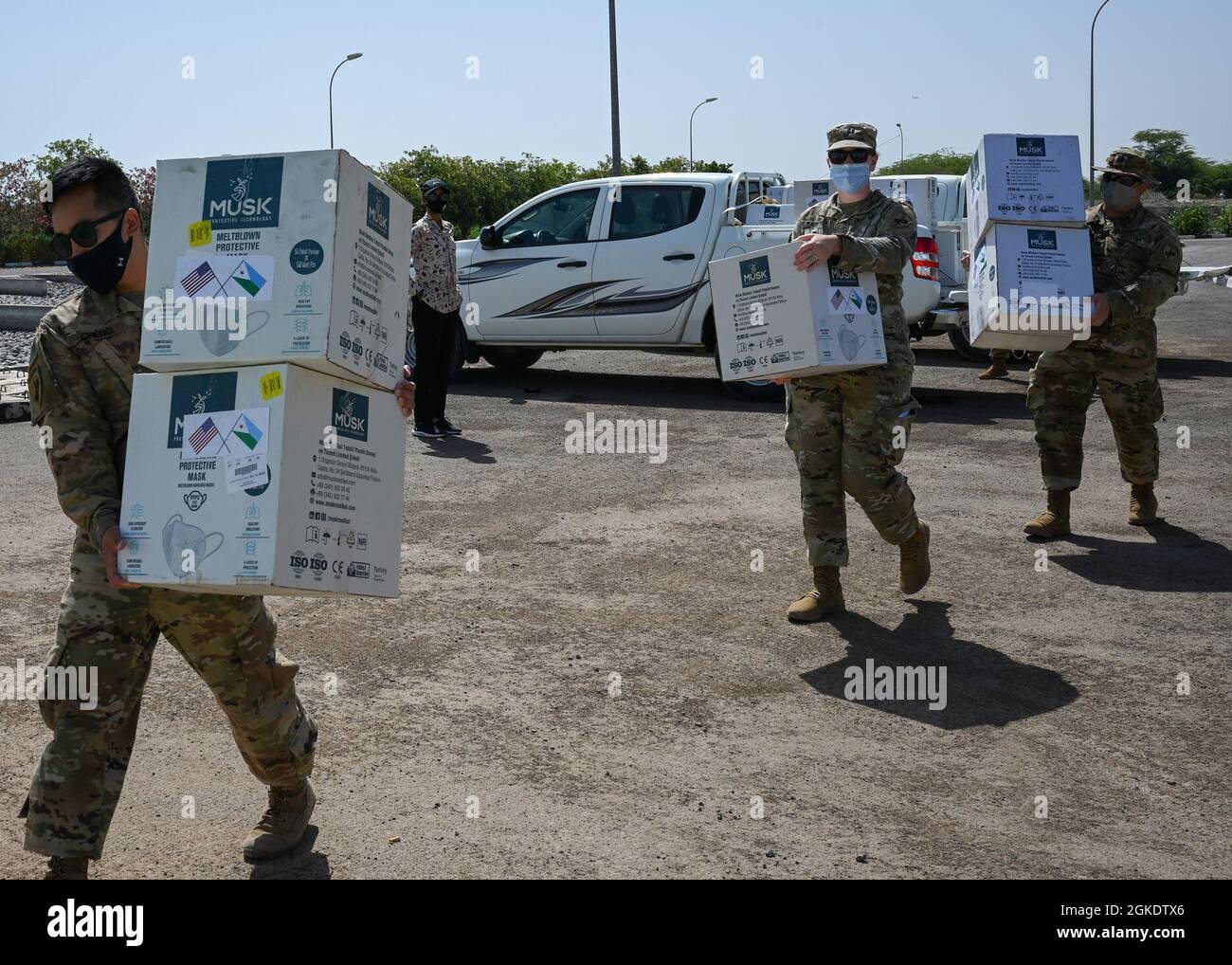 Covid office africa hi-res stock photography and images - Alamy