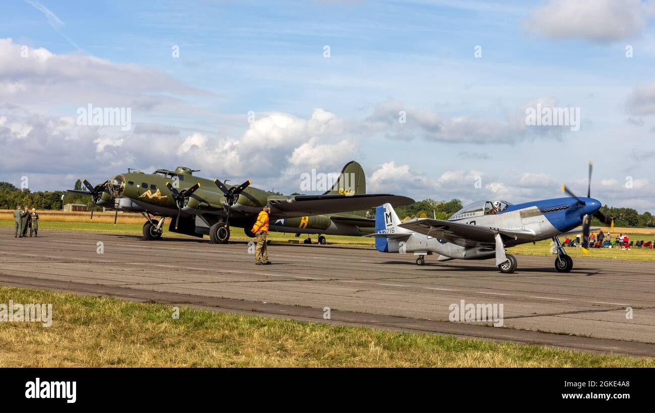 Flying fortress 1944 hi-res stock photography and images - Alamy