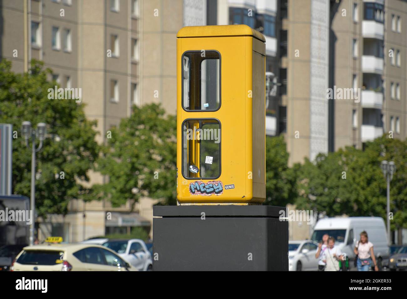 Monument, telephone booth, Leipziger Strasse, Mitte, Berlin, Germany