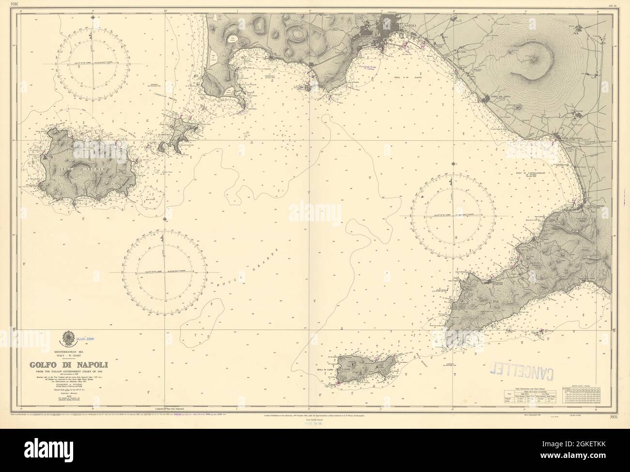 Golfo di Napoli Gulf Naples Ischia Capri Amalfi ADMIRALTY chart 1945 (1955) map Stock Photo