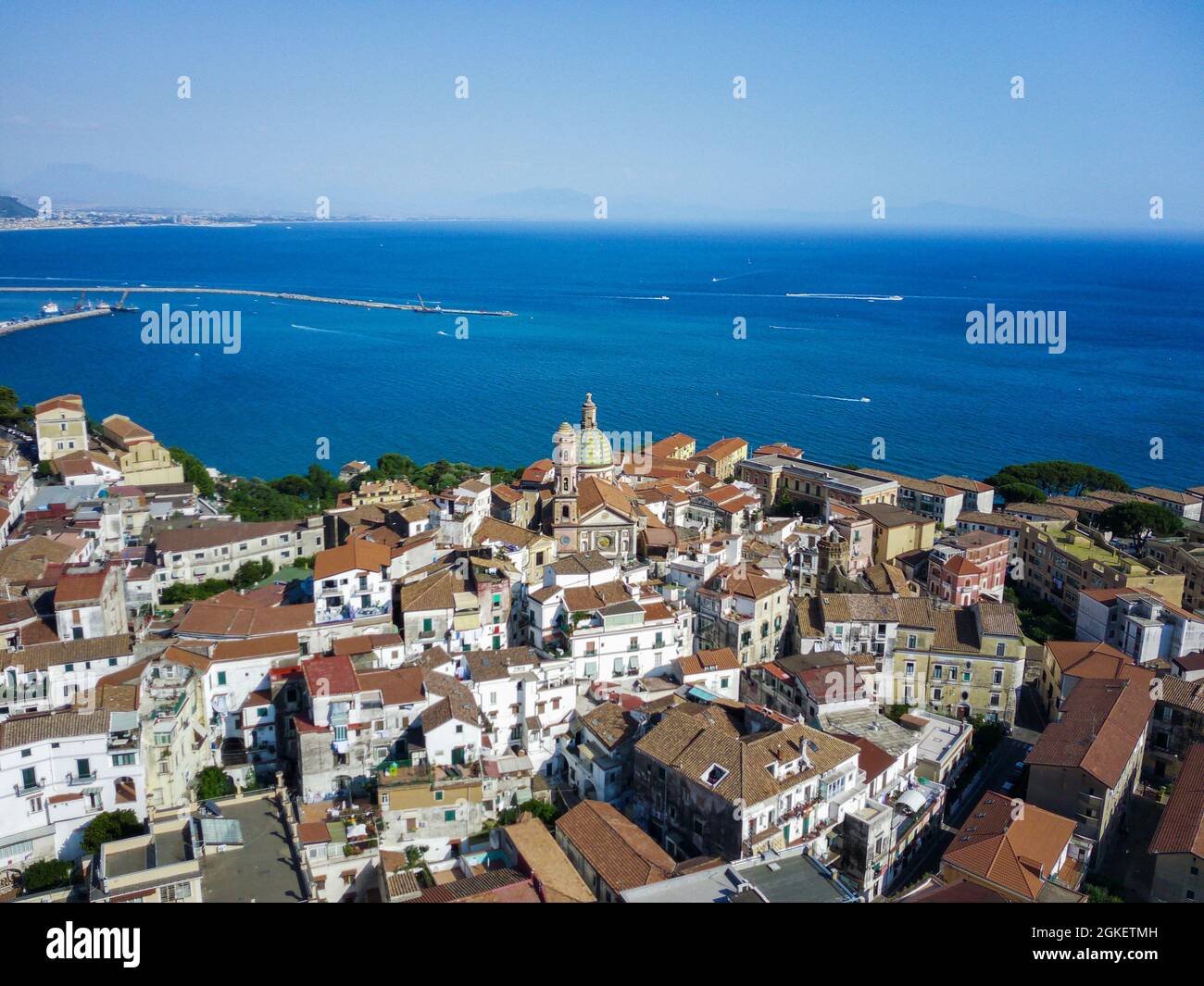 Drone sul mare hi-res stock photography and images - Alamy