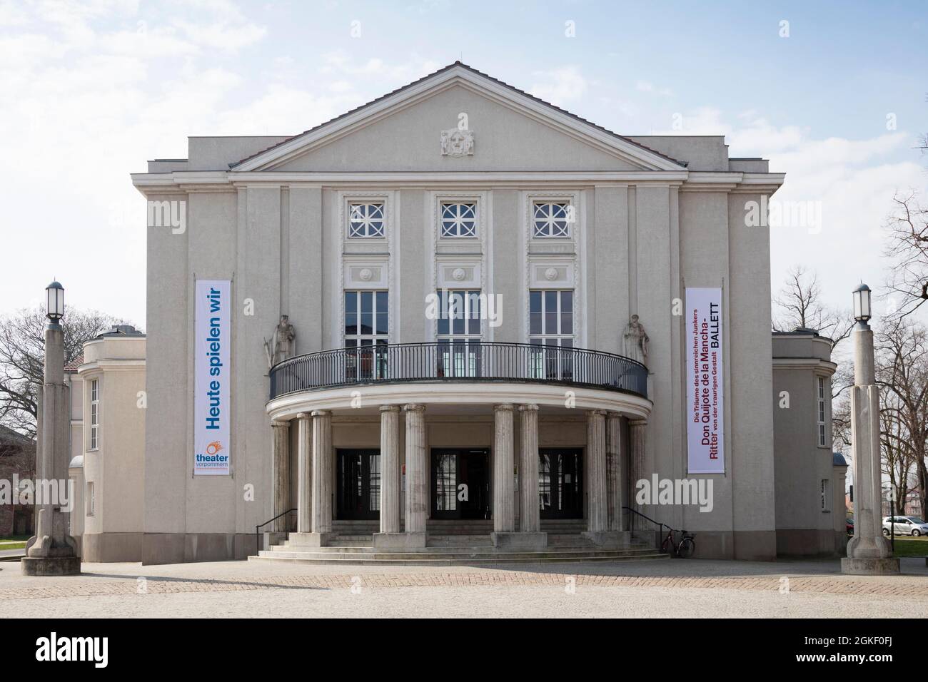 Theater vorpommern hi-res stock photography and images - Alamy