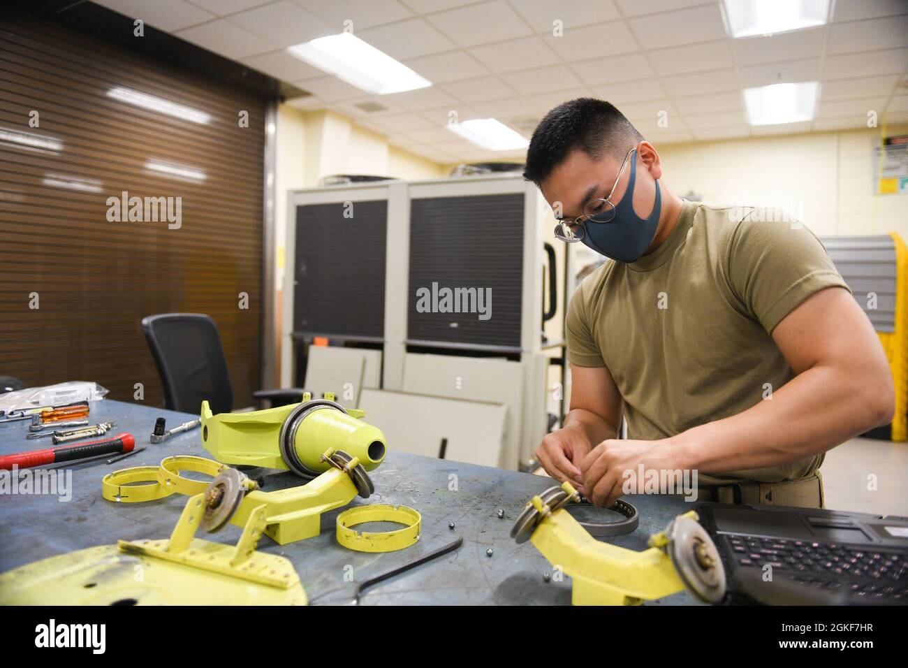 A U.S. Air Force hydraulics technician from the 18th Component ...