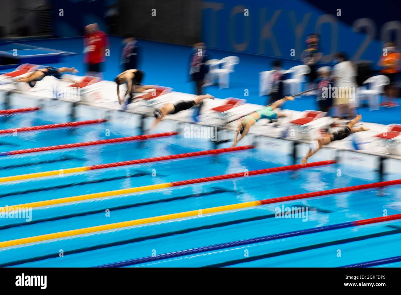 PRUD-TOKIO (KOTO-KU), JAPAN - AUGUST 26:  Featurebild beim Schwimmen vom Start am Tag (3) der Paralympics (Paralympische Spiele) Tokio 2020 waehrend d Stock Photo