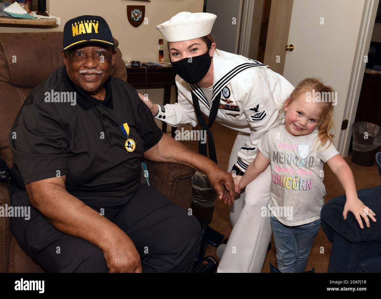TEMPLE, Texas – (April 9, 2021) Naval Aircrewman (Helicopter) 2nd 