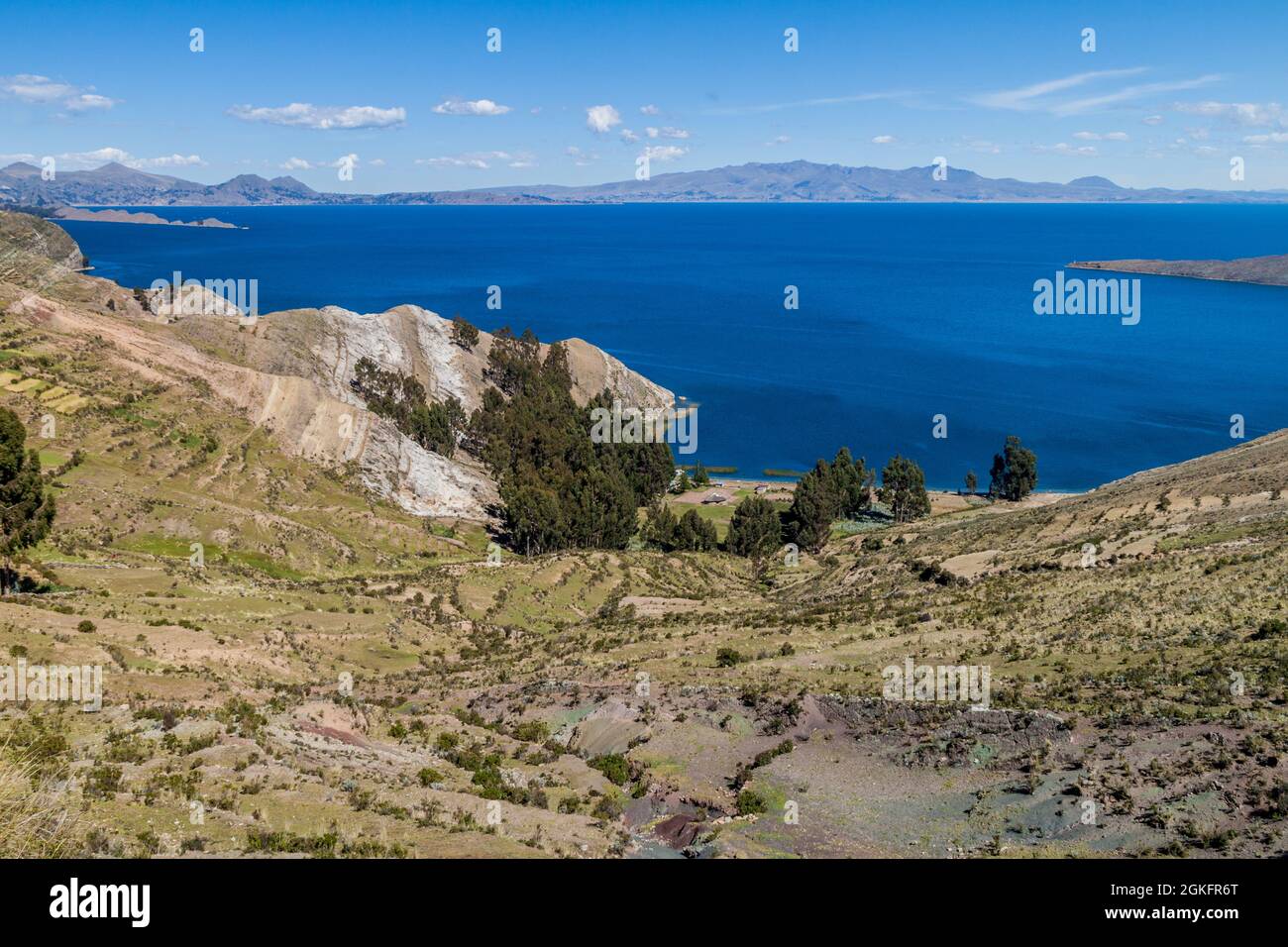 Isla del Sol (Island of the Sun) in Titicaca lake, Bolivia Stock Photo