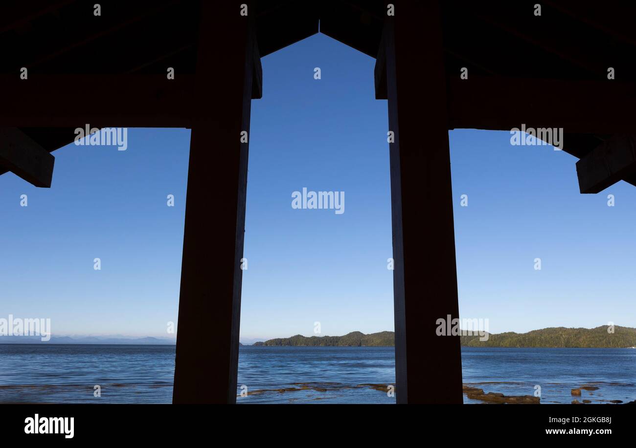 View of (and through) the Kinsmen Pavillion looking at Hardy Bay in Port Hardy, with Broughton archipelago in distance, Vancouver Island, BC, Canada Stock Photo