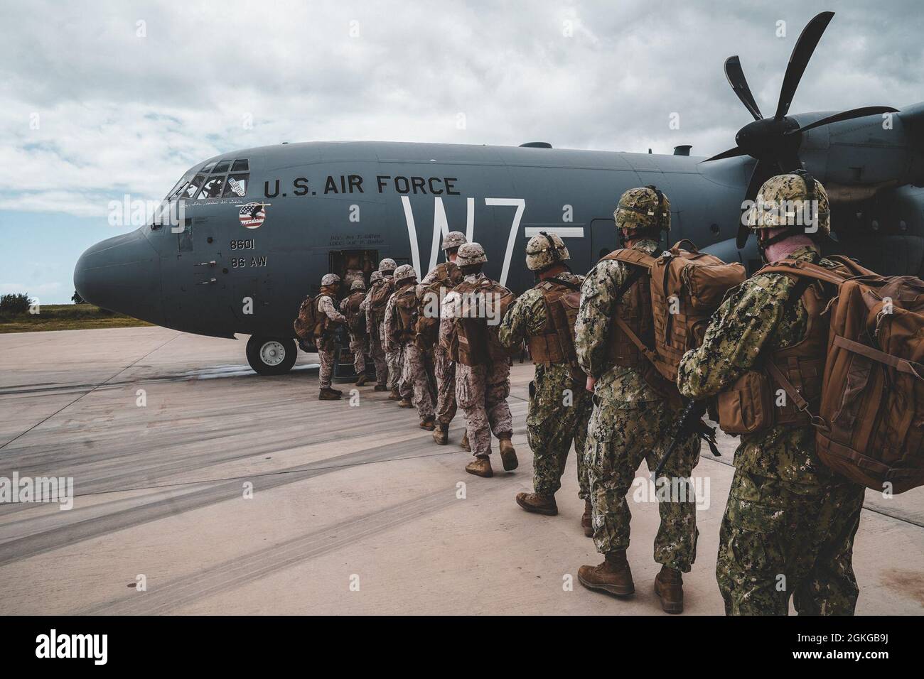 U.S. Marines with Fleet Anti-terrorism Security Company, Europe ...