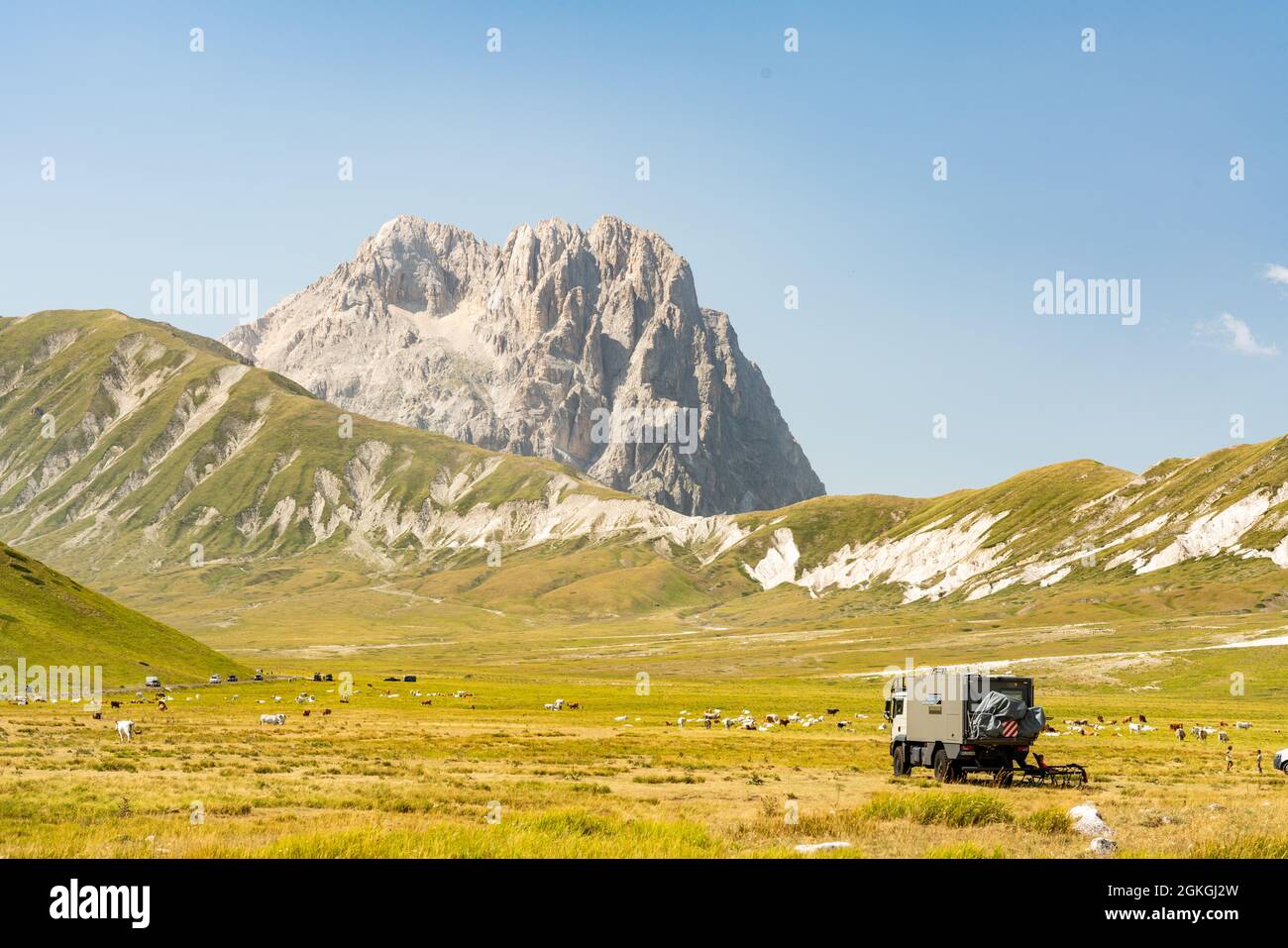 campo imperatore in gran sasso d'italia mountain region of italian ...