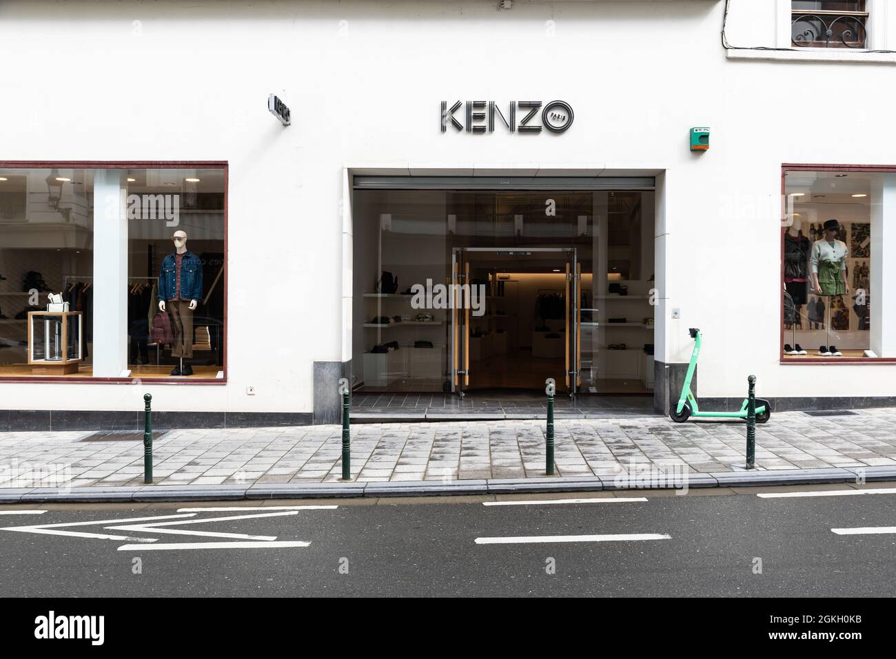 Brussels Old Town, Brussels Capital Region - Belgium - 09 10 2021: Facade of the Kenzo fashion store Stock Photo