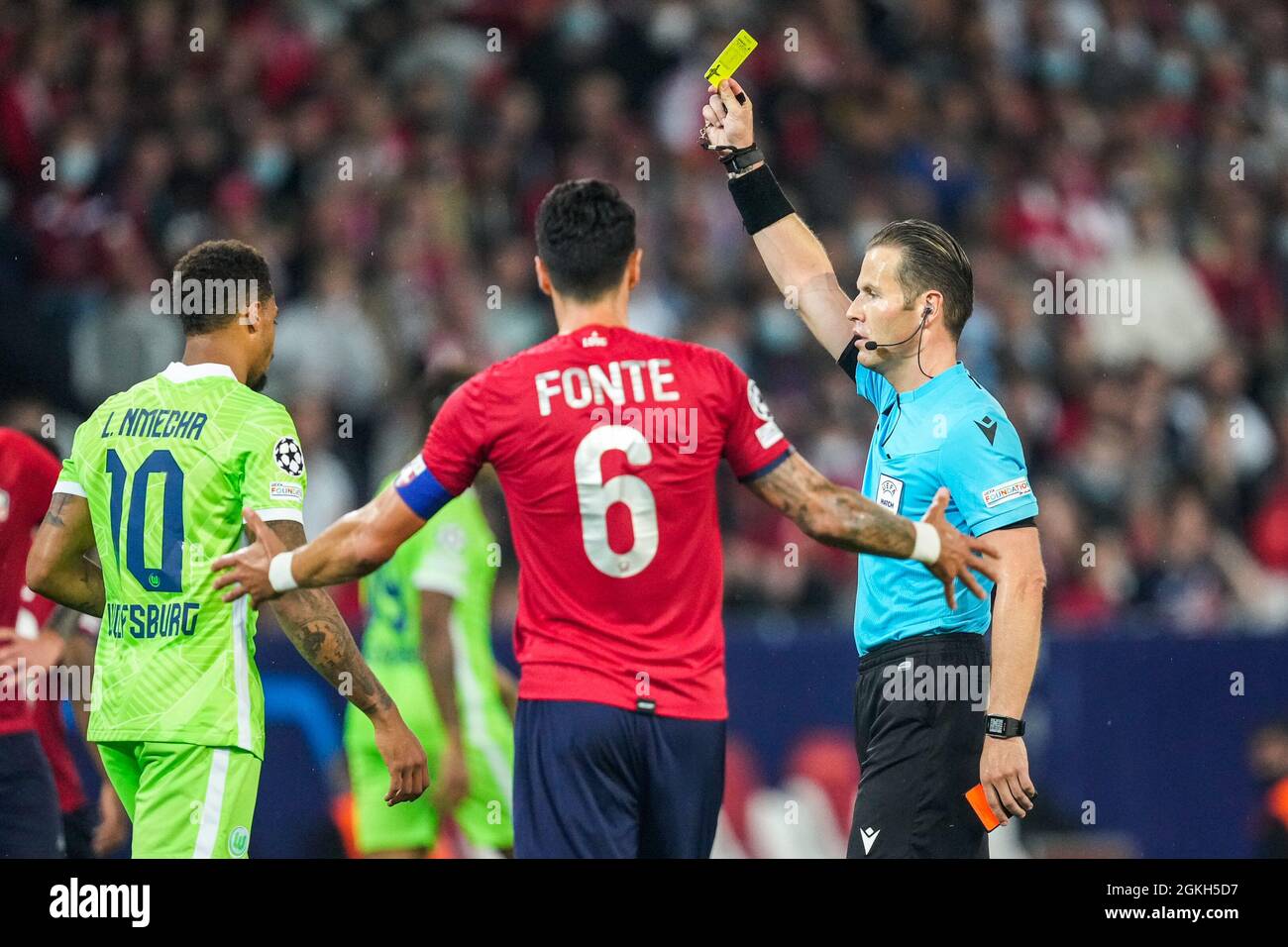 Lukas Nmecha Vfl Wolfsburg High Resolution Stock Photography And Images Alamy