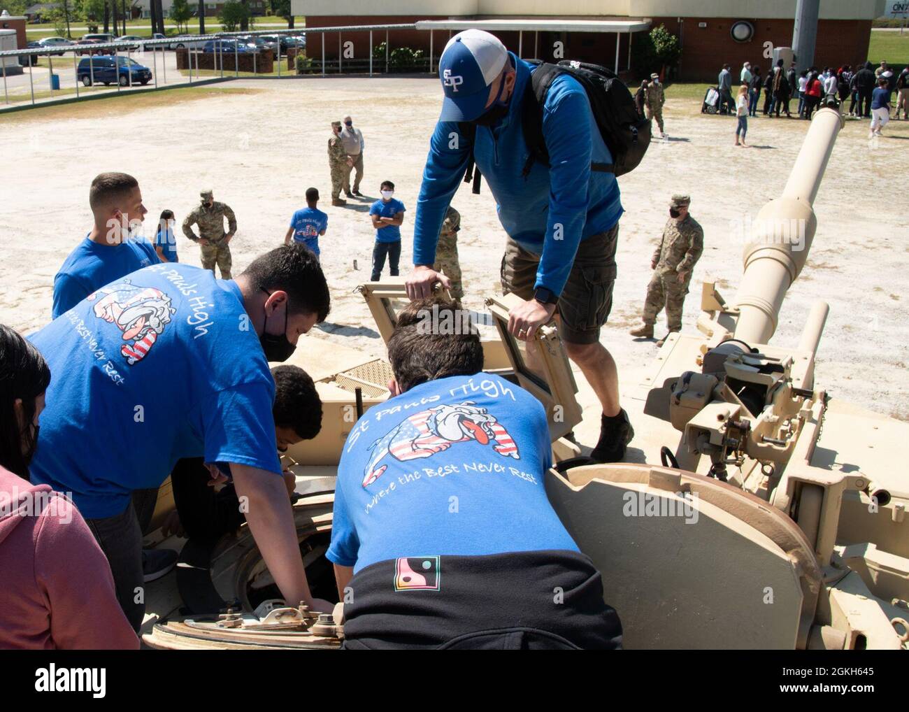 Saint pauls high school u s army junior reserve officers training