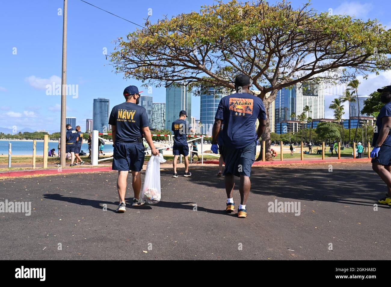 Honolulu Trash Collection Christmas 2021 Ala Moana Center High Resolution Stock Photography And Images Alamy