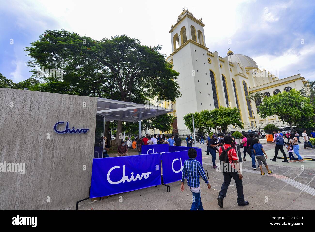 San Salvador, El Salvador. 14th Sep, 2021. Customers await to use a Chivo  ATM. El Salvador began the usage of Bitcoin as it became a legal tender on  September 7th. (Credit Image: ©
