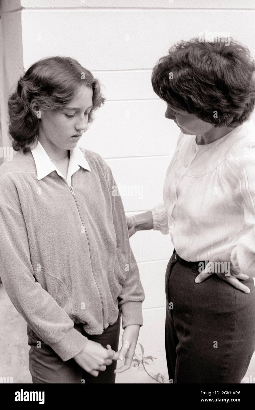 1980s fashion teenagers hi-res stock photography and images - Alamy
