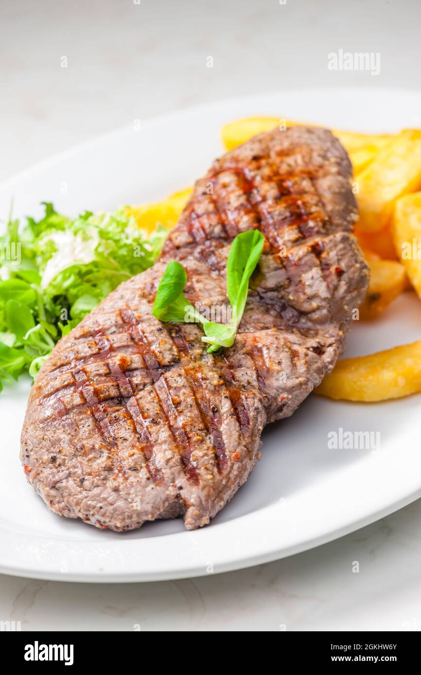 T bone steak potato salad hi-res stock photography and images - Alamy