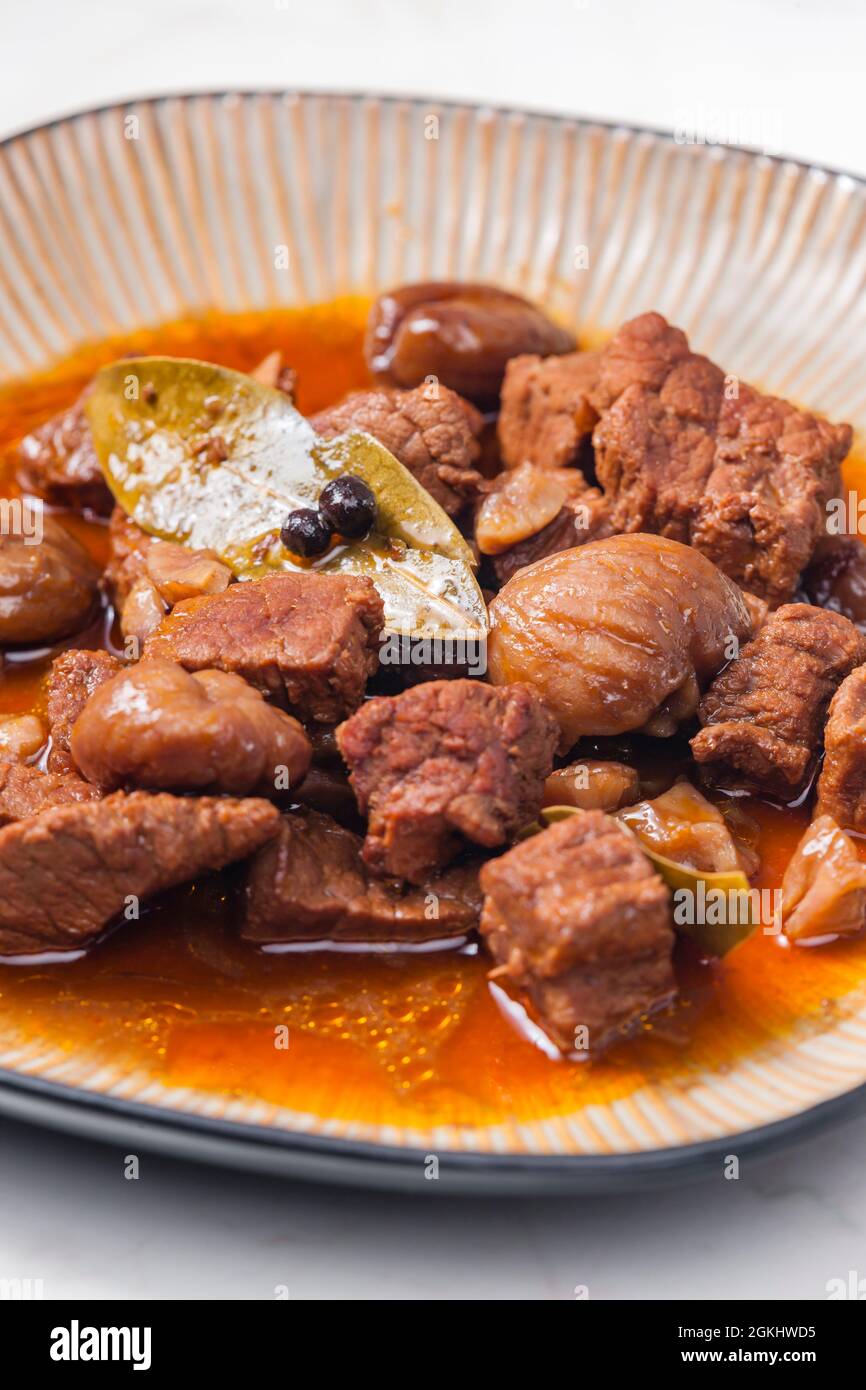 beef stew with onion and spices Stock Photo - Alamy