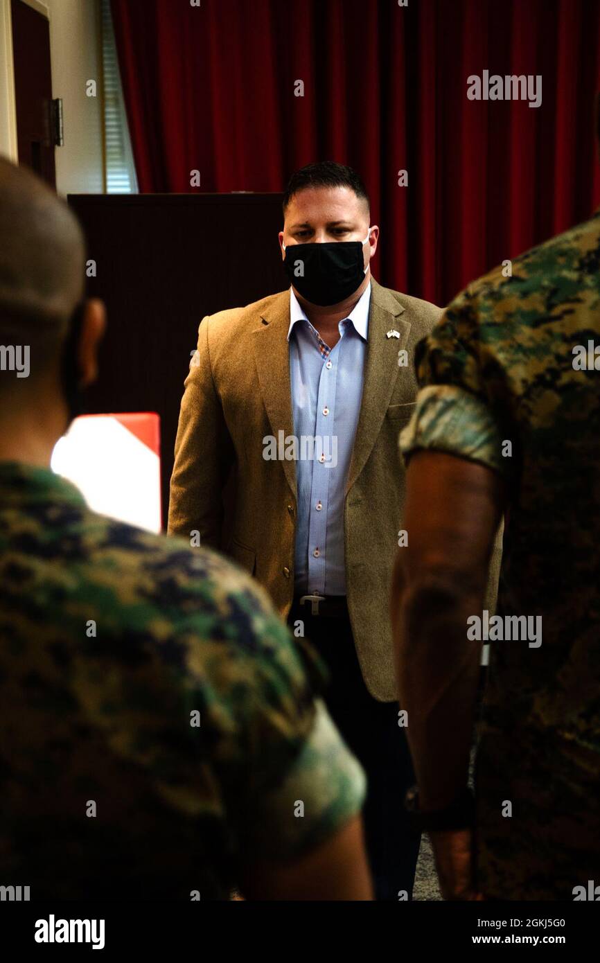 A Former Security Officer High Resolution Stock Photography And Images Alamy