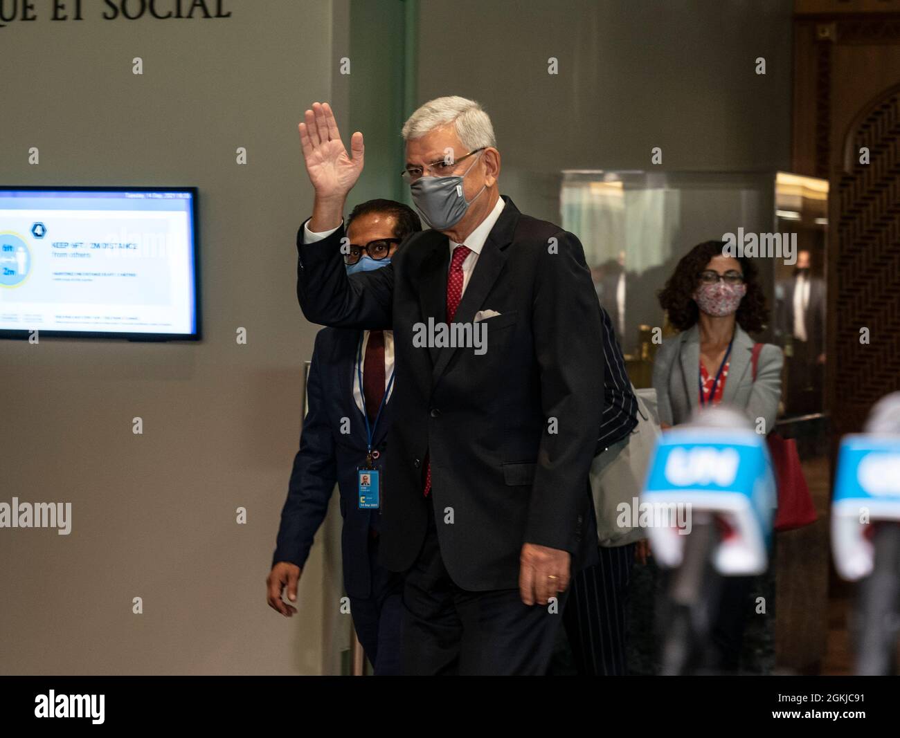 New York, USA. 14th Sep, 2021. While walking in the hallway Volkan Bozkir President of 75th General Assembly waves to the press which was waiting to meet Abdulla Shahid newly elected President of 76th General Assembly at UN Headquarters in New York on September 14, 2021. Abdulla Shahid is currently Minister of Foreign Affairs for the Maldives and was elected as President of 76th session of General Assembly on September 14, 2021. (Photo by Lev Radin/Sipa USA) Credit: Sipa USA/Alamy Live News Stock Photo