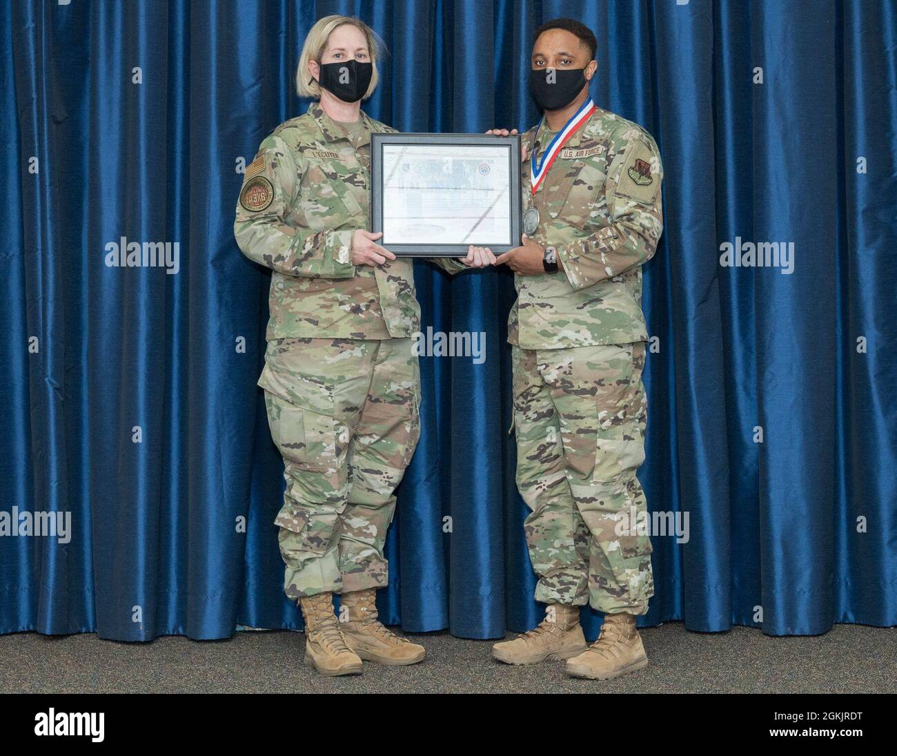 Airman Leadership School Class 21 4 Graduates Are Recognized For The 