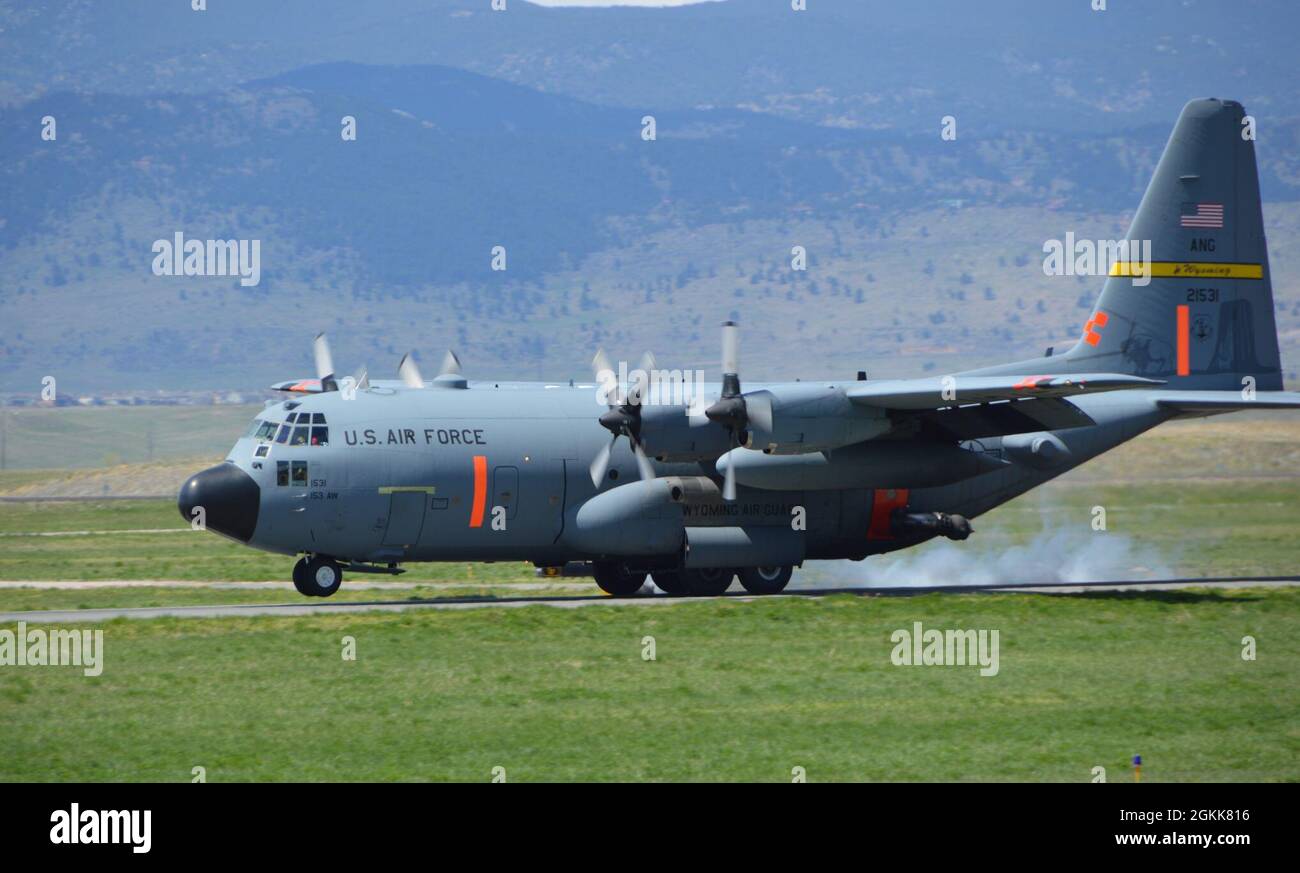 JEFFCO AIRTANKER BASE, Colo. -- A C-130 Hercules aircraft from the ...