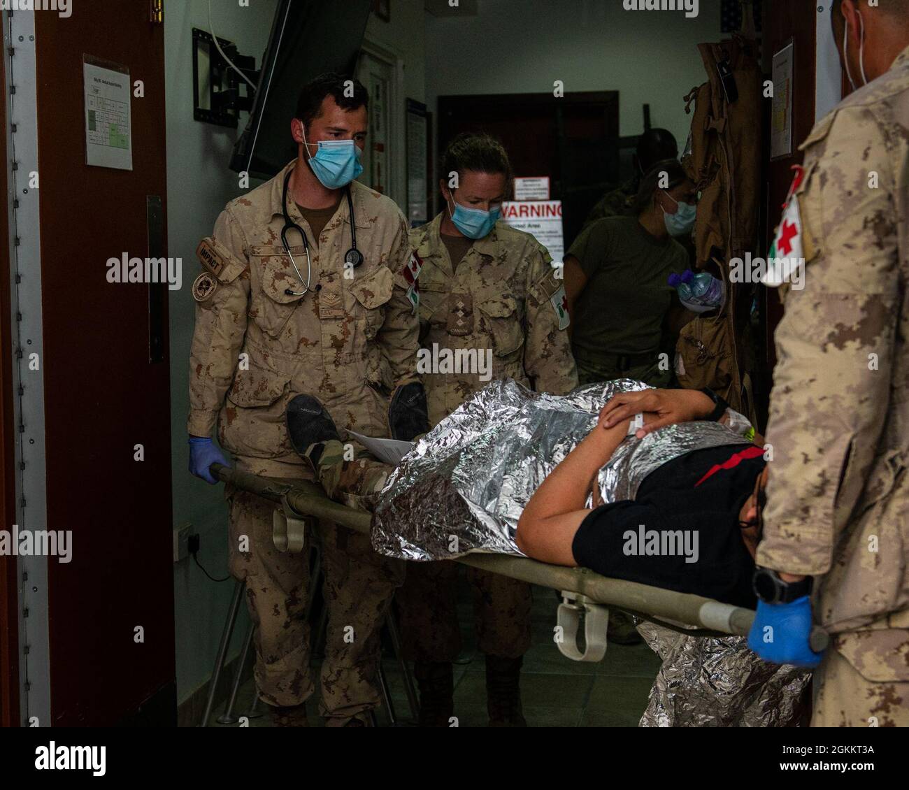 Canadian Armed Forces Operation IMPACT task force members provide ...