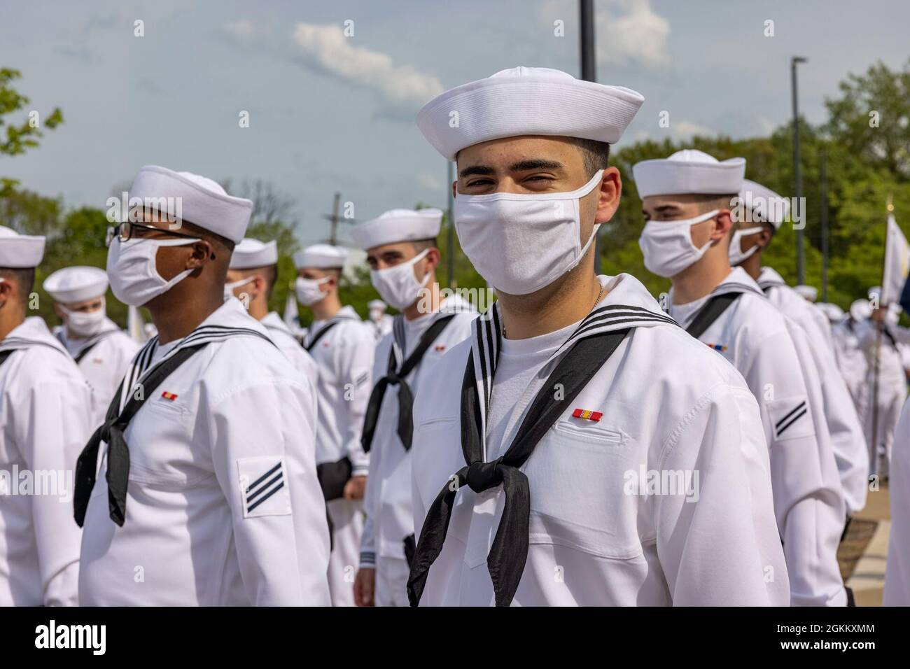 Graduating Sailors stand in formation before their pass in review graduation ceremony at Recruit Training Command. More than 40 000 recruits train annually at the Navy s only boot camp Stock Photo Ala...