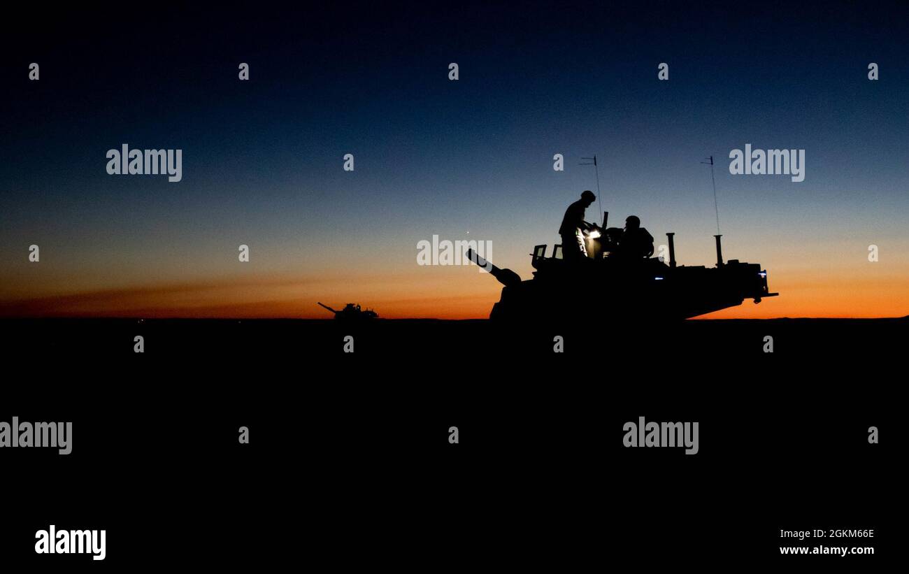 Oregon Army National Guard M1A2 Abrams battle tank with Alpha Troop, 3rd Squadron, 116th Cavalry Regiment, is cleared to come off the firing range during annual training at the Orchard Combat Tranining Center near Boise, ID,  June 20, 2021.   Soldiers trained in their military occupational specialties during annual training. Stock Photo