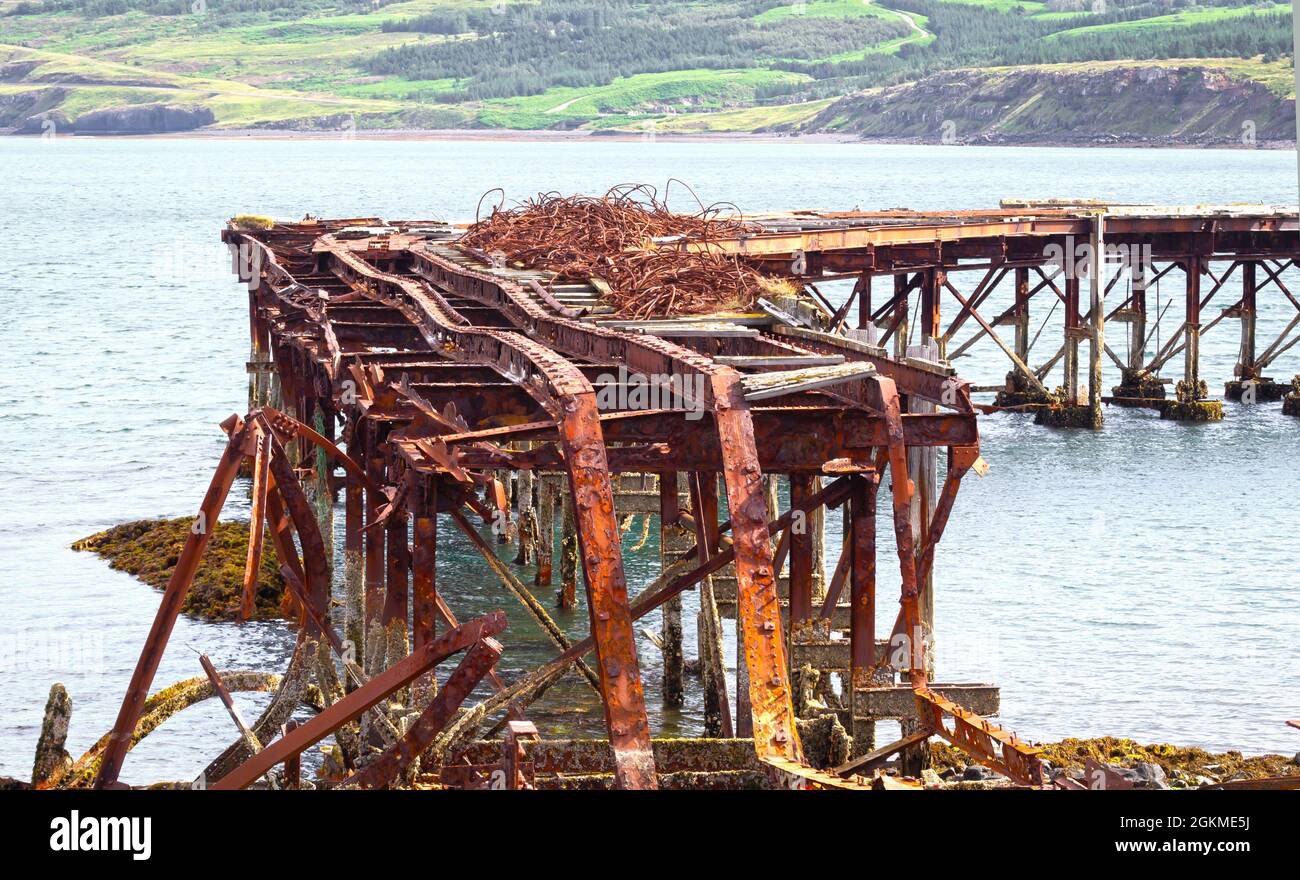 details-old-pier-of-an-abandoned-naval-base-on-iceland-hv-tanes