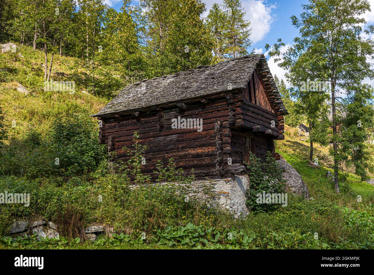 Traditional log house in Bosco Gurin, Circolo della Rovana, Switzerland Stock Photo