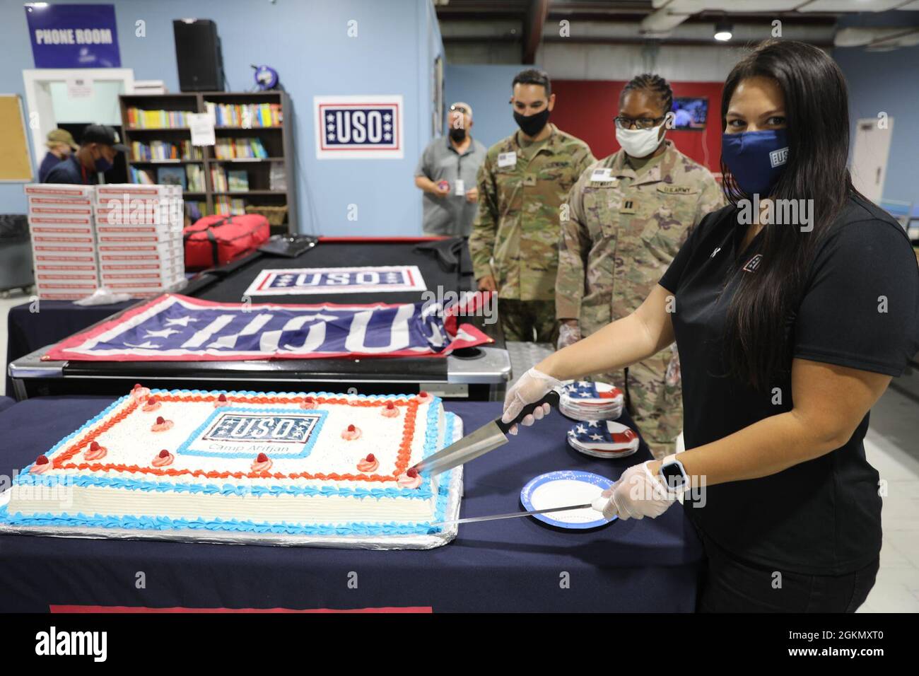 Uso Kuwait Recreational activities for soldiers hi-res stock photography and ...