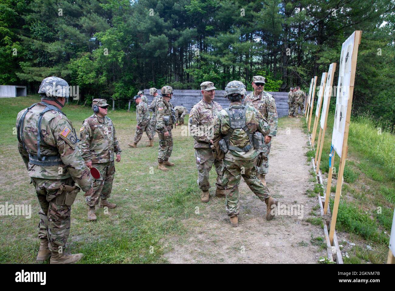 U.S. Army Soldiers assigned to Joint Force Headquarters, Vermont Army National Guard, train on the new M17 weapon system at Camp Ethan Allen Training Site, Jericho, Vt., June 7, 2021. The Soldiers are familiarizing themselves with the new pistol qualification tables. Stock Photo