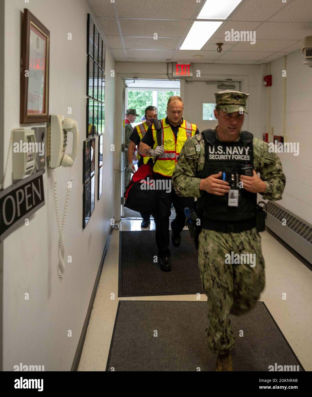 210608NZR3241115 MILLINGTON, Tenn. (June 8, 2021) Security forces