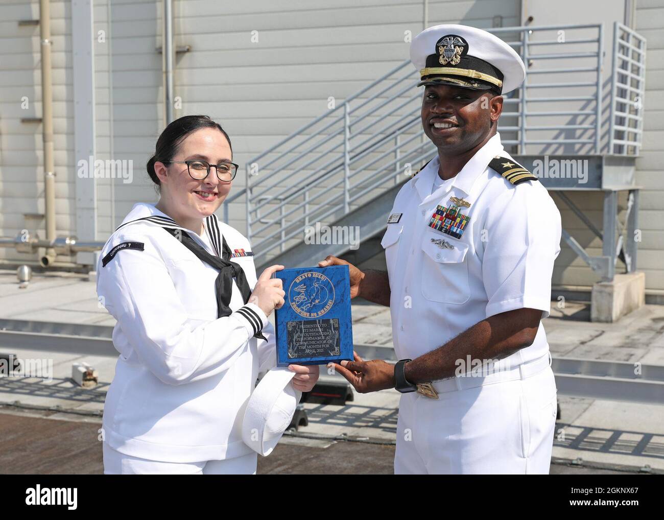 lt-cmdr-rod-smith-commander-submarine-group-seven-n6-department