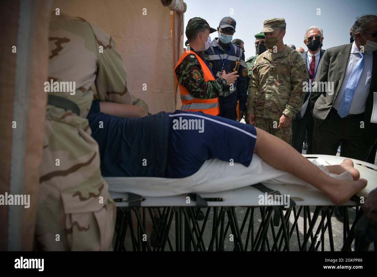 U.S. Army Maj. Gen. Andrew M. Rohling (center), U.S. Army Southern ...