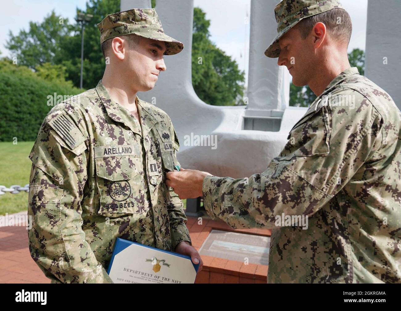 Navy commendation medal hi-res stock photography and images - Alamy